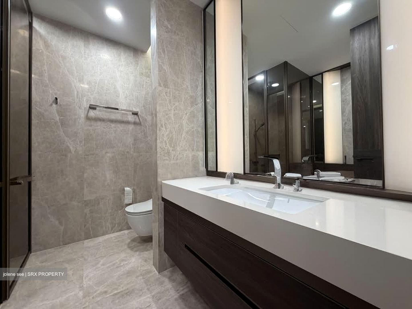 19 Nassim (D10), Apartment #559433841